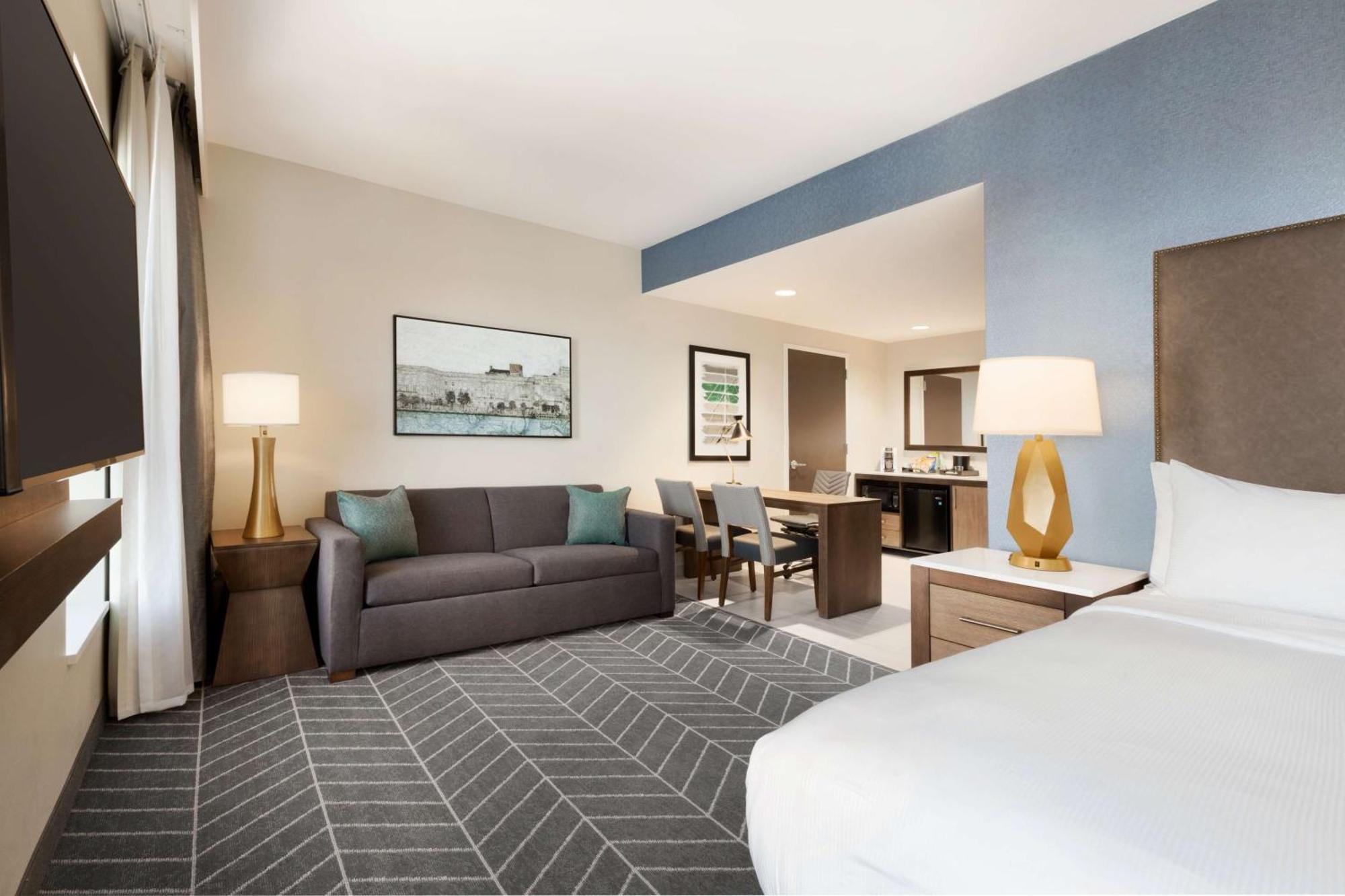 Embassy Suites By Hilton Wilmington Riverfront Екстериор снимка