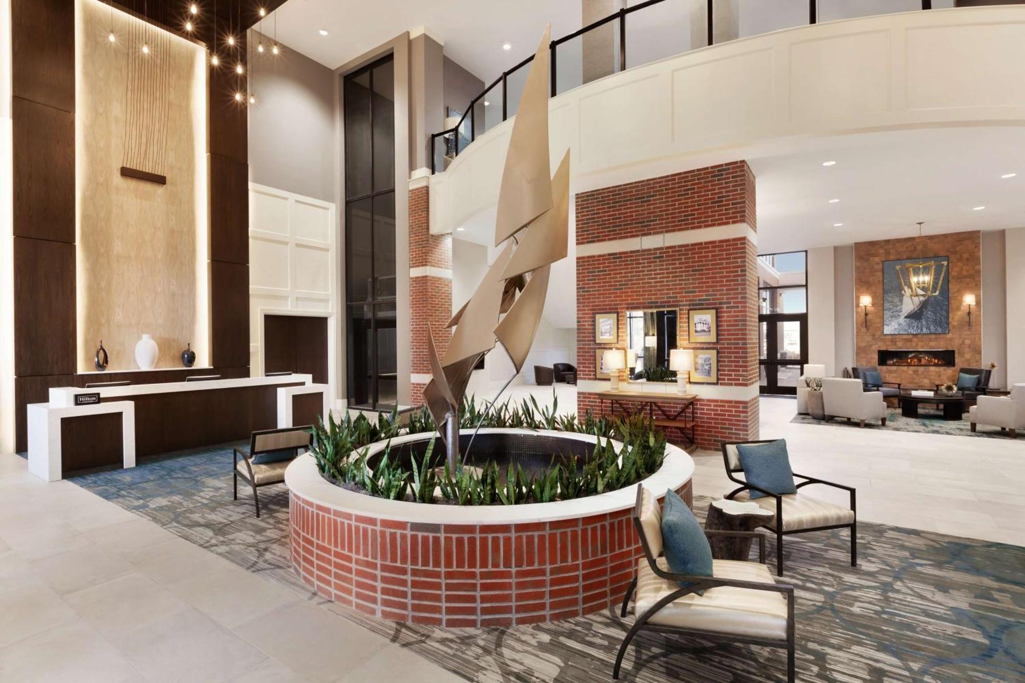 Embassy Suites By Hilton Wilmington Riverfront Екстериор снимка